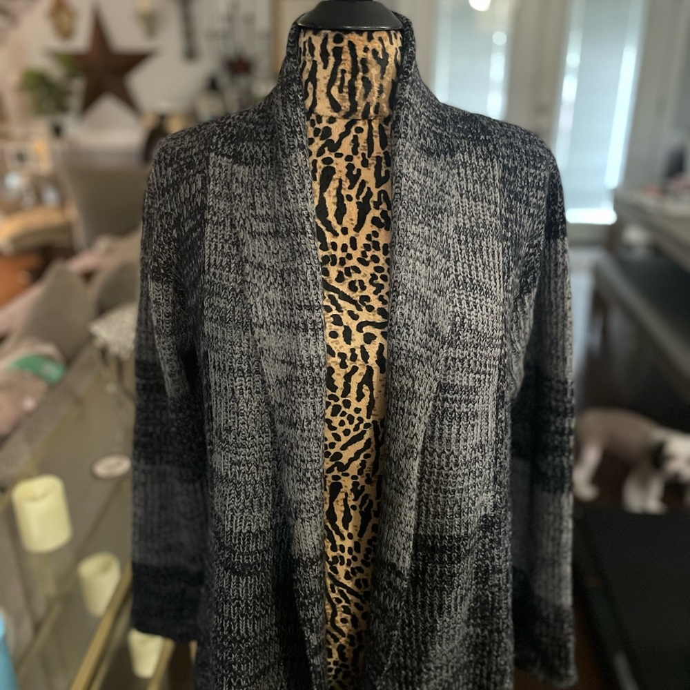 Chic Black and Gray Women's Cardigan